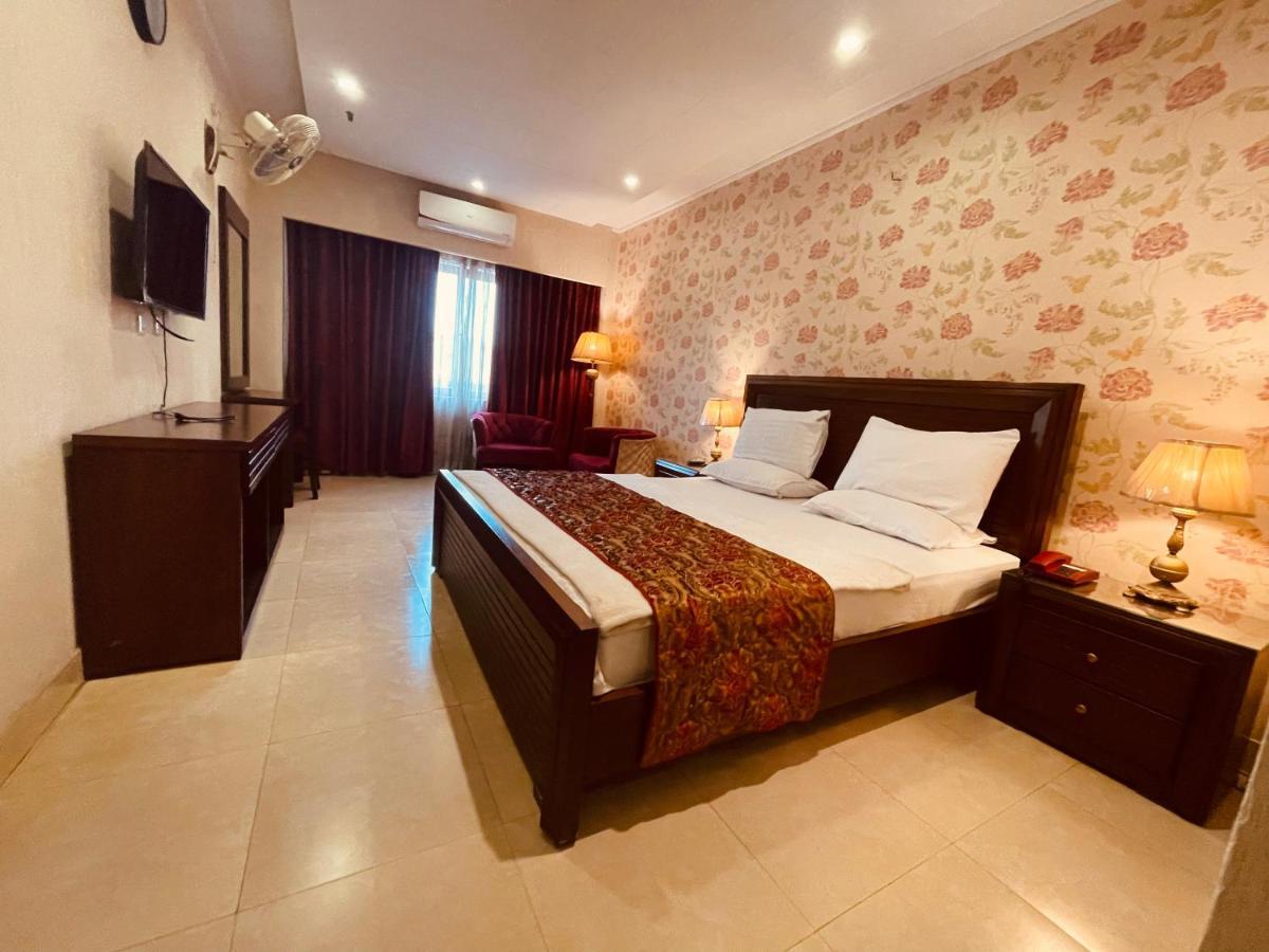 Hotel Grand Arena Rawalpindi Zewnętrze zdjęcie